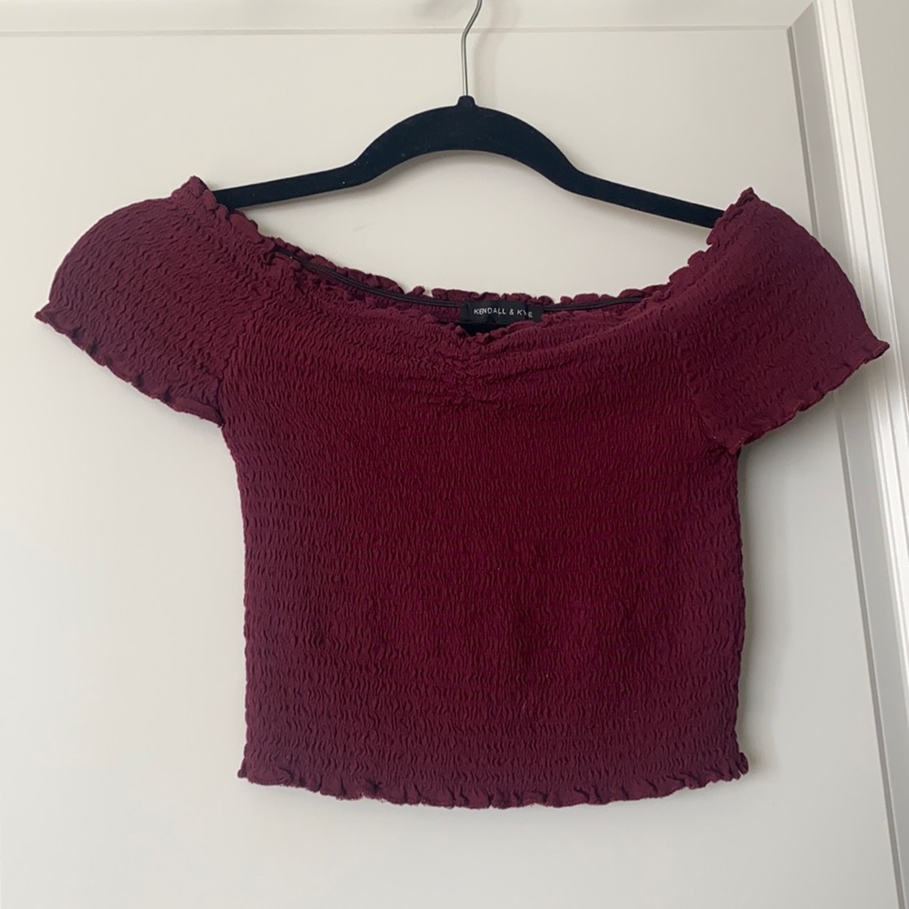 Off the shoulder crop!